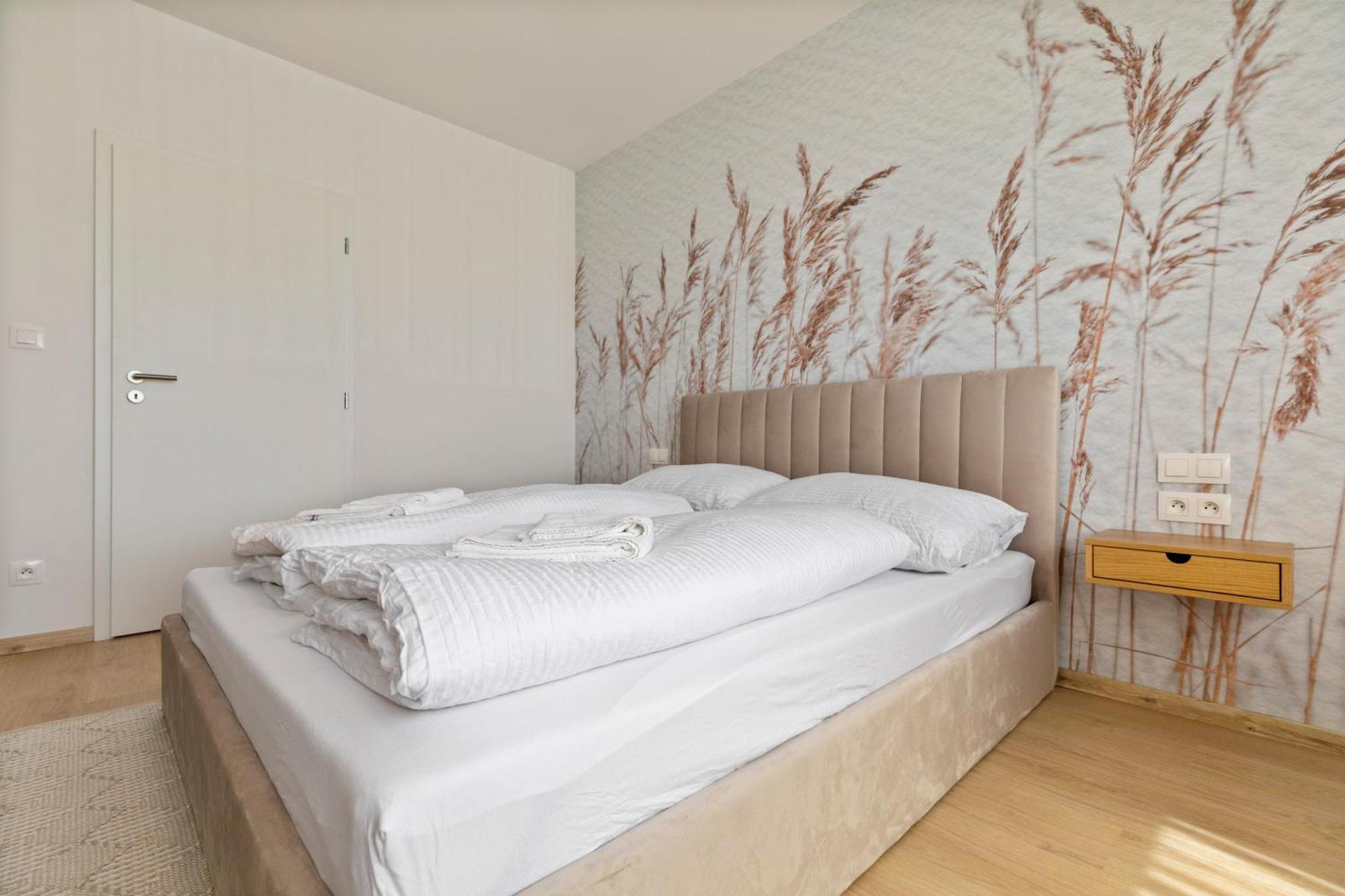 Boho Apt W Jacuzzi, Grill & Garden Modra Esterno foto