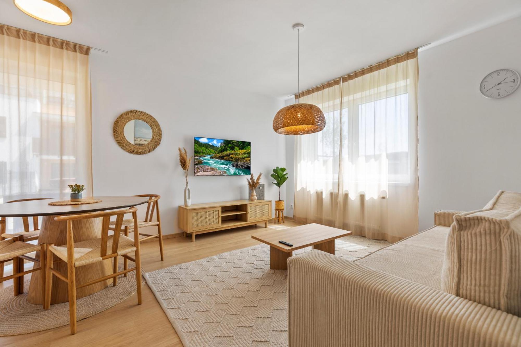 Boho Apt W Jacuzzi, Grill & Garden Modra Esterno foto