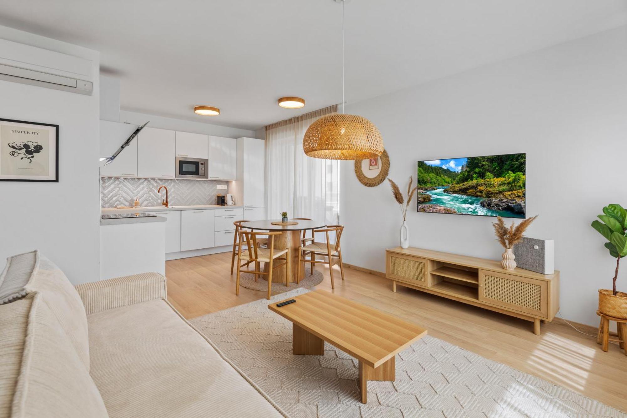 Boho Apt W Jacuzzi, Grill & Garden Modra Esterno foto
